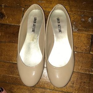 Nude ballet flats